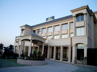 Ambrosia Sarovar Portico Hotel Haridwar
