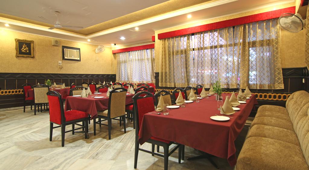 Le Grand Hotel Haridwar Restaurant
