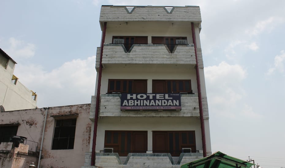 Abhinandan Hotel Haridwar