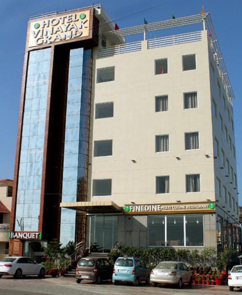 Vinayak Grand Hotel Haridwar